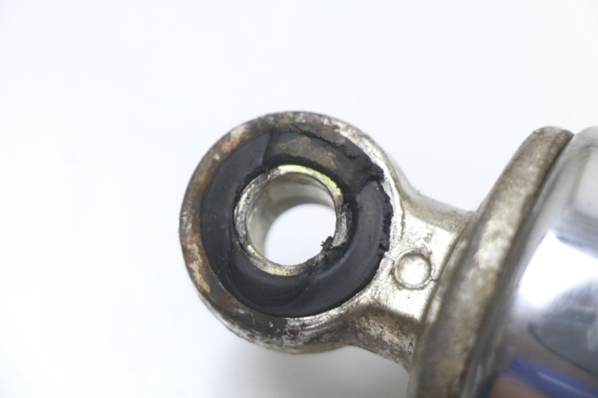 photo de PAAR FEDERBEIN  SUZUKI GN 125 (1997 - 2000) - Oberflächenzustand und Material