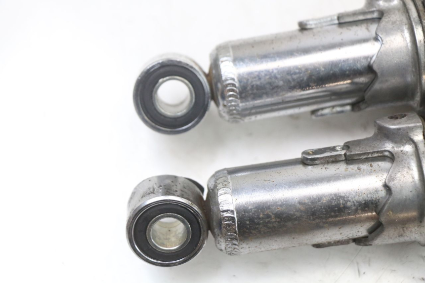 photo de PAAR FEDERBEIN  SUZUKI GSX E 250 (1982 - 1983) - Alternative Perspektive