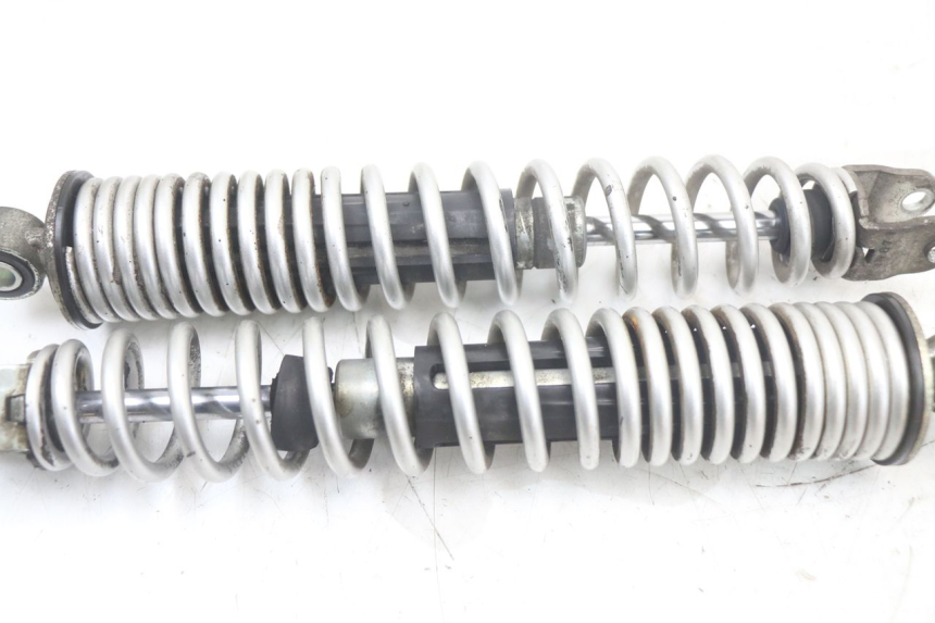 photo de HINTERE STOSSDÄMPFERPAAR HONDA PCX (JF28) 125 (2009 - 2011) - Details der Befestigungspunkte