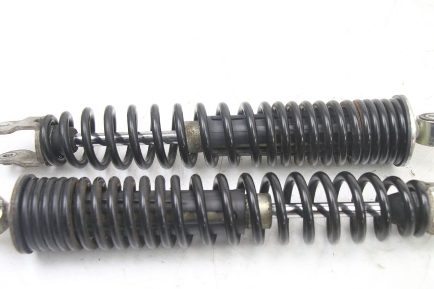 photo de PAAR FEDERBEIN HONDA PCX (JF57/JF64) 125 (2014 - 2018) - Details der Befestigungspunkte