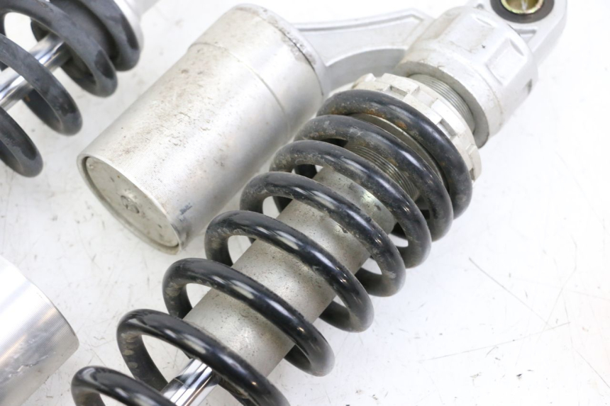 photo de PAAR FEDERBEIN KEEWAY K-LIGHT KLIGHT 125 (2018 - 2025) - Zoom auf Komponenten