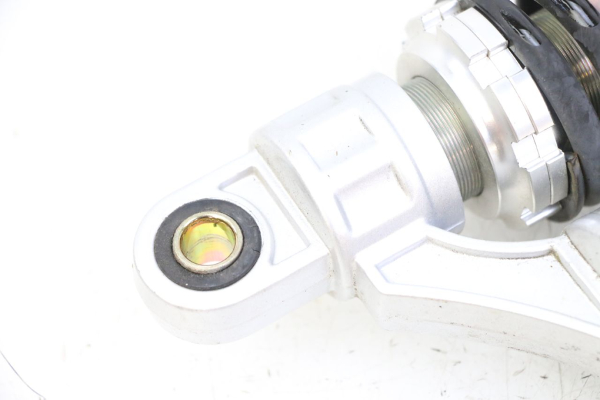 photo de PAAR FEDERBEIN KEEWAY K-LIGHT KLIGHT 125 (2018 - 2025) - Fokus auf die Struktur