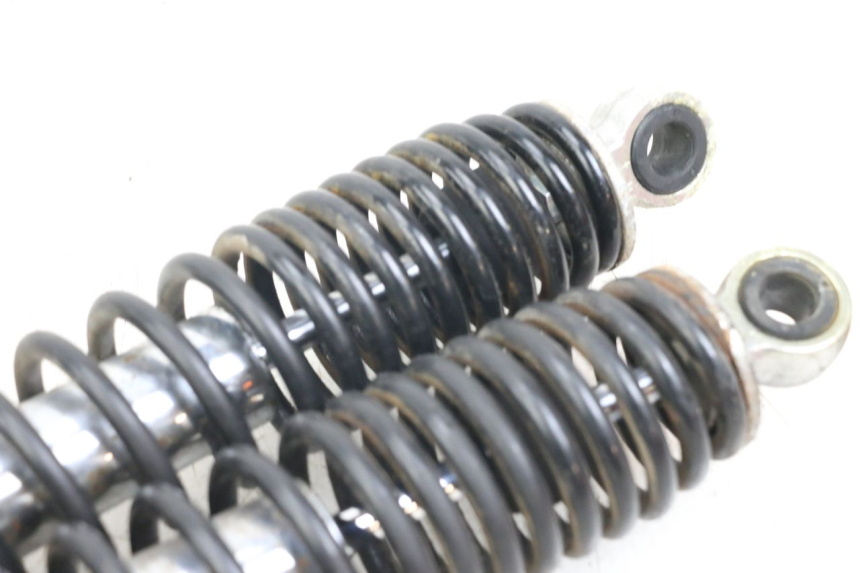 photo de HINTERE STOSSDÄMPFERPAAR DAELIM S3 125 (2010 - 2017) - Details der Befestigungspunkte