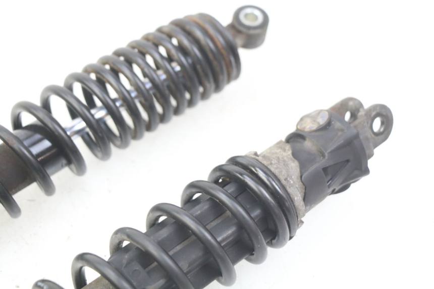 photo de HINTERE STOSSDÄMPFERPAAR PEUGEOT SATELIS COMPRESSOR K15 125 (2006 - 2009) - Technische Nahaufnahme