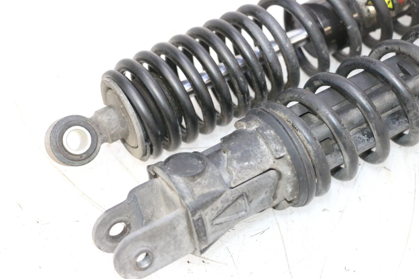 photo de HINTERE STOSSDÄMPFERPAAR PEUGEOT SATELIS COMPRESSOR K15 125 (2006 - 2009) - Weitere Ansicht des Artikels