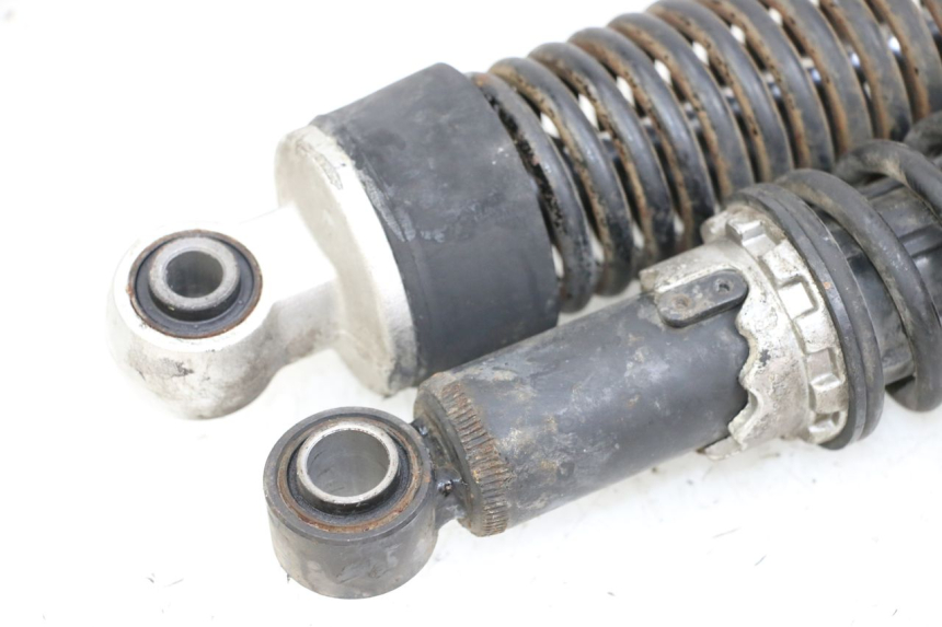 photo de HINTERE STOSSDÄMPFERPAAR PIAGGIO X10 125 (2012 - 2017) - Weitere Ansicht des Artikels