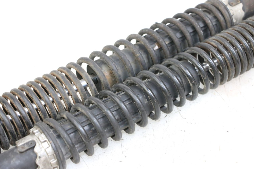 photo de HINTERE STOSSDÄMPFERPAAR PIAGGIO X10 125 (2012 - 2017) - Kennzeichnungen und Originalreferenzen