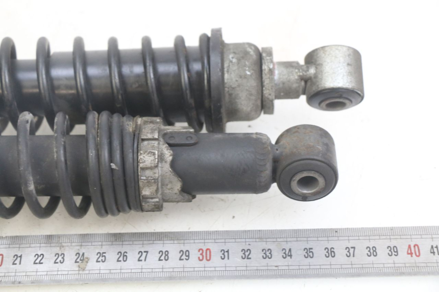 photo de HINTERE STOSSDÄMPFERPAAR PIAGGIO X8 125 (2004 - 2007) - Detailansicht des Bauteils