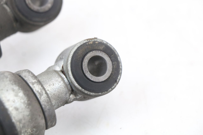 photo de HINTERE STOSSDÄMPFERPAAR PIAGGIO X8 125 (2004 - 2007) - Kennzeichnungen und Originalreferenzen