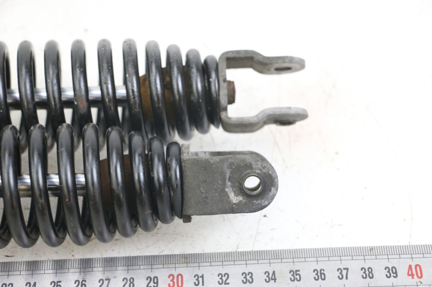 photo de HINTERE STOSSDÄMPFERPAAR YAMAHA YP MAJESTY 125 (2002 - 2006) - Detailansicht des Bauteils