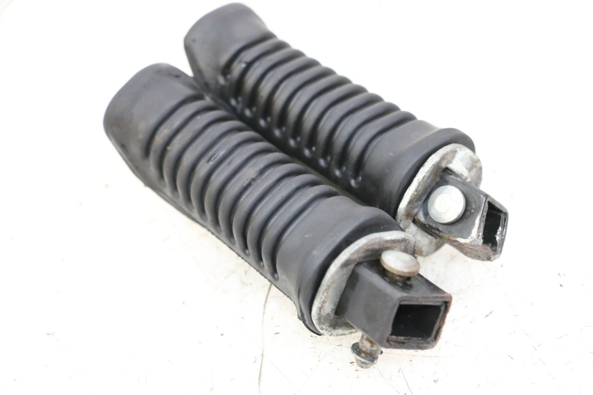 photo de FUSSRASTEN HINTEN SUZUKI ADDRESS 110 (2015 - 2020) - Technische Nahaufnahme