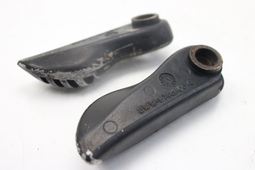 photo de PAAR FUßRASTENHALTER HINTEN YAMAHA BW'S EASY 50 (2013 - 2016) - Zoom auf Gebrauchszustand