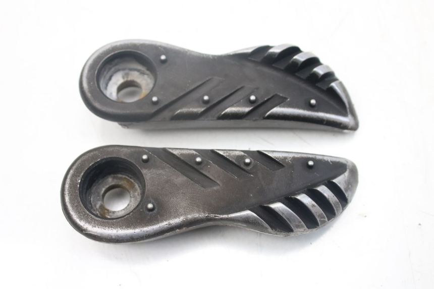 photo de PAAR FUßRASTENHALTER HINTEN YAMAHA BW'S EASY 50 (2013 - 2016) - Details der Befestigungspunkte