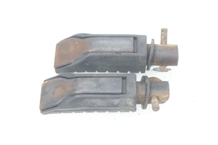 photo de FUSSRASTEN HINTEN HONDA CBR R 125 (2003 - 2006) - Alternative Perspektive