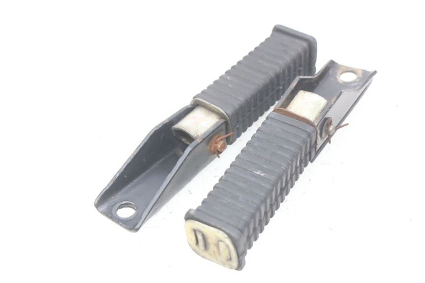 photo de PAAR FUßRASTENHALTER HINTEN TNT MOTOR CITY 50 (2007 - 2018) - Technische Nahaufnahme