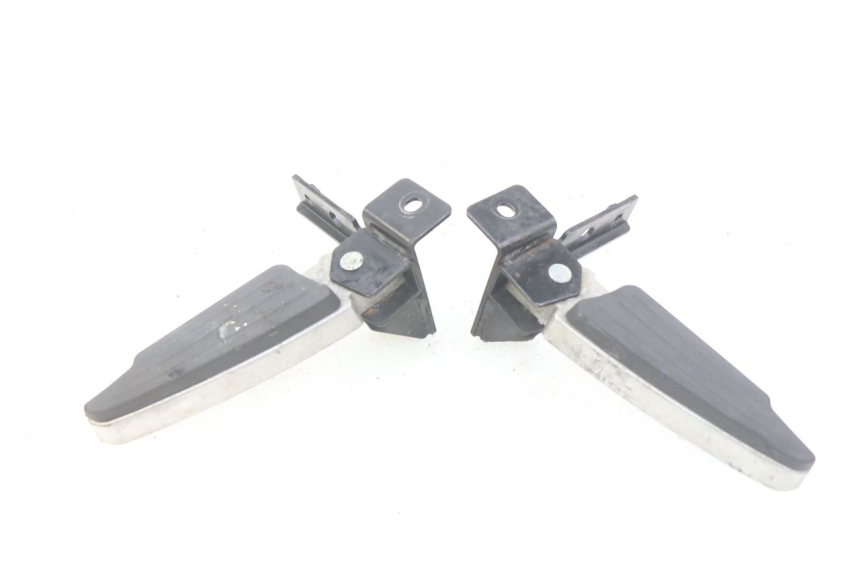 photo de PAAR FUßRASTENHALTER HINTEN PEUGEOT CITYSTAR 125 (2011 - 2017) - Hauptansicht