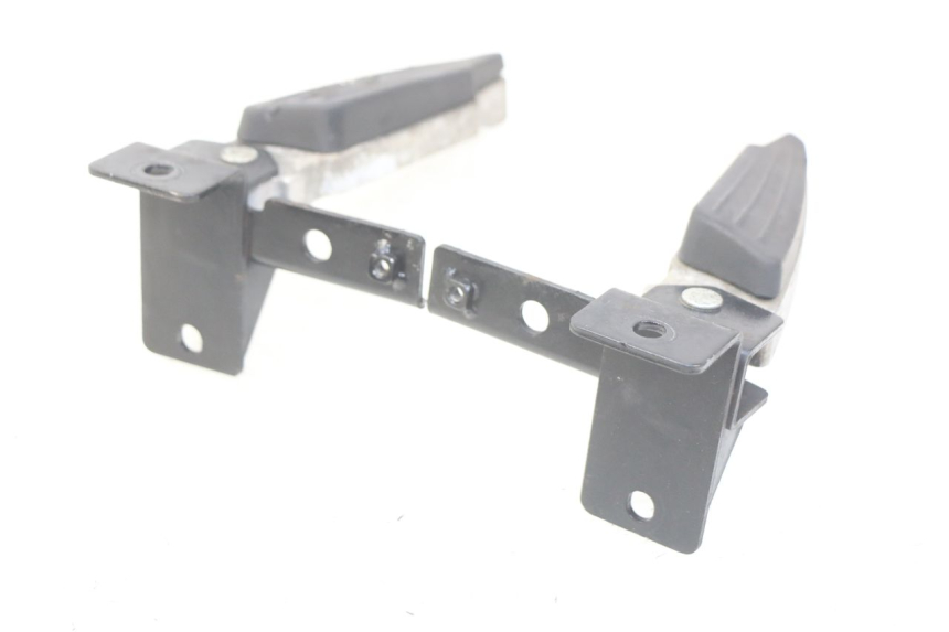 photo de PAAR FUßRASTENHALTER HINTEN PEUGEOT CITYSTAR 125 (2011 - 2017) - Technische Nahaufnahme