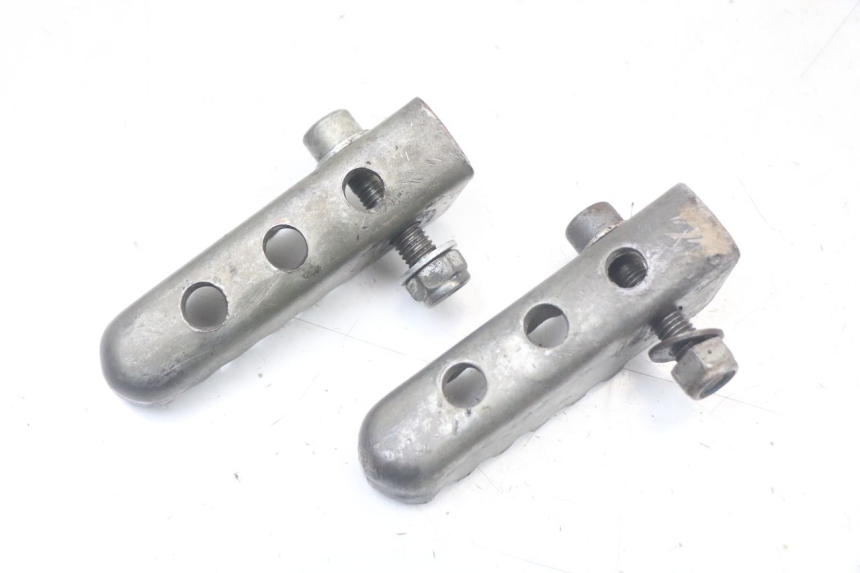 photo de FUSSRASTEN HINTEN DERBI SENDA SM DRD X-TREME 50 (2011 - 2017) - Technische Nahaufnahme