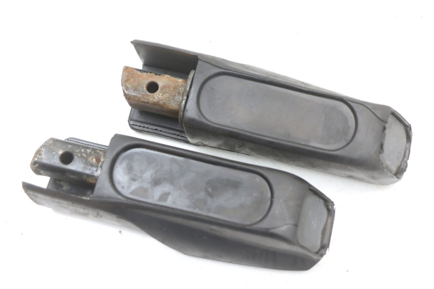 photo de PAAR FUßRASTENHALTER HINTEN HONDA FES S-WING SWING ABS 125 (2007 - 2015) - Alternative Perspektive