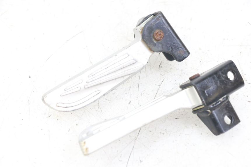 photo de PAAR FUßRASTENHALTER HINTEN SYM FIDDLE 3 III 125 (2014 - 2020) - Hauptansicht