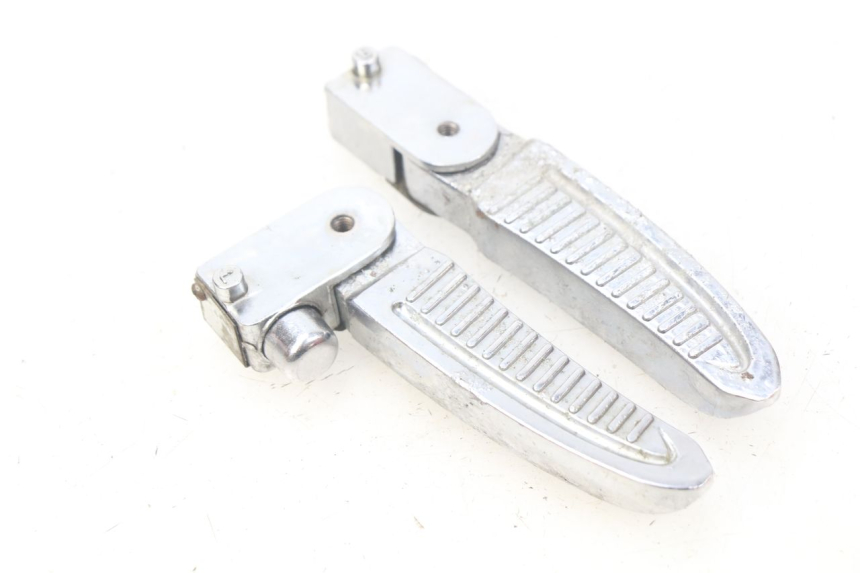 photo de PAAR FUßRASTENHALTER HINTEN EUROCKA GREEN 1 - Detailansicht des Bauteils