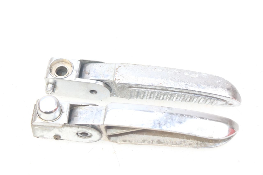 photo de PAAR FUßRASTENHALTER HINTEN EUROCKA GREEN 1 - Alternative Perspektive