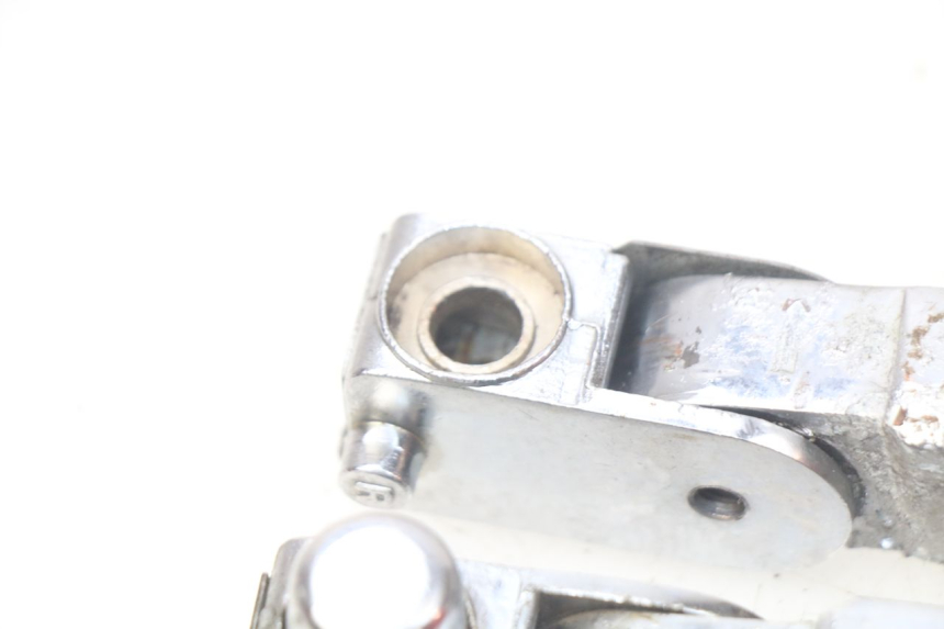 photo de PAAR FUßRASTENHALTER HINTEN EUROCKA GREEN 1 - Technische Nahaufnahme