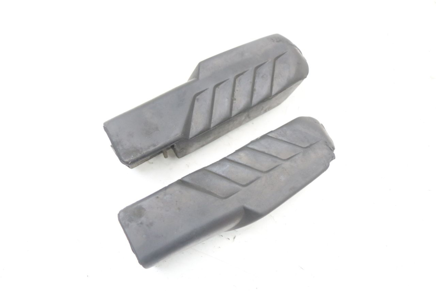 photo de FUSSRASTEN HINTEN HONDA FES S-WING SWING 125 (2007 - 2015) - Zoom auf Gebrauchszustand