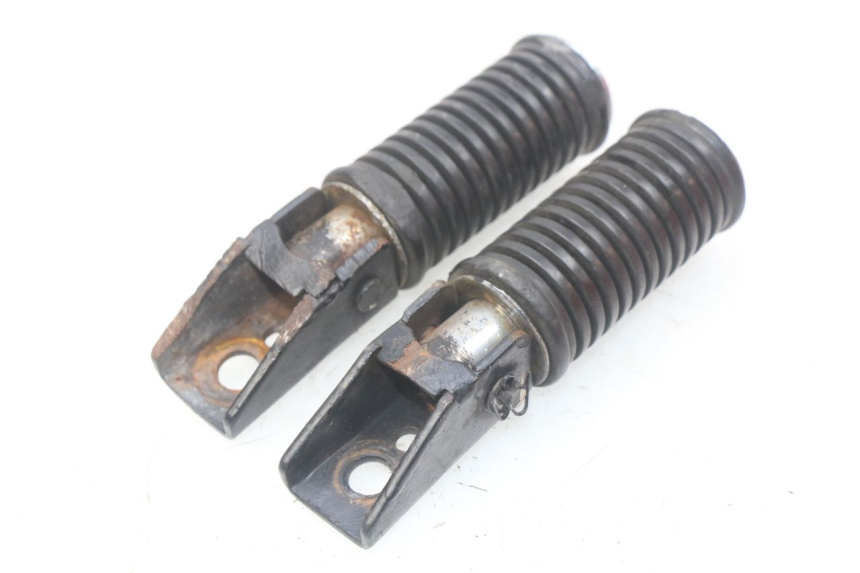 photo de PAAR FUßRASTENHALTER HINTEN KEEWAY HURRICANE 50 (2006 - 2019) - Technische Nahaufnahme