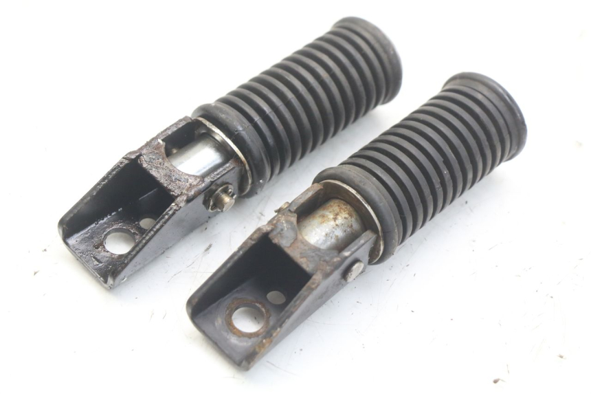 photo de PAAR FUßRASTENHALTER HINTEN KEEWAY HURRICANE 50 (2006 - 2019) - Alternative Perspektive