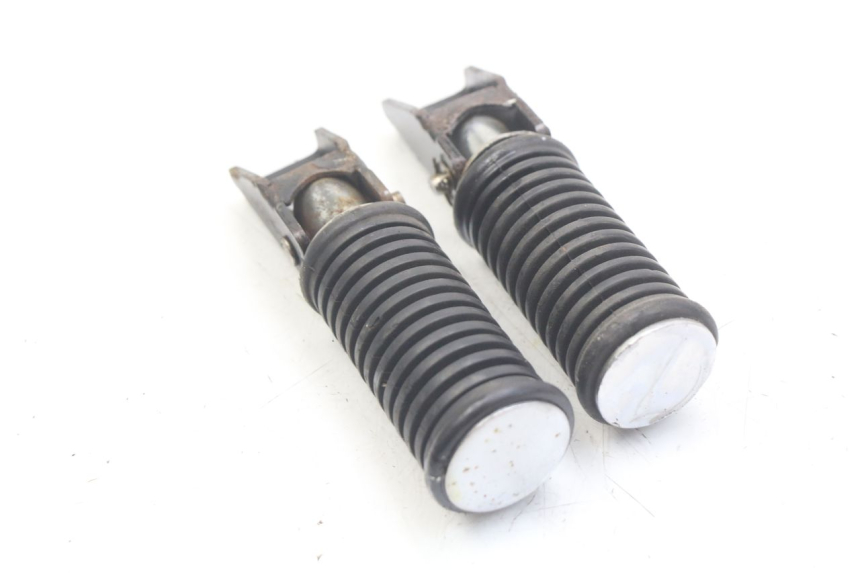 photo de PAAR FUßRASTENHALTER HINTEN KEEWAY HURRICANE 50 (2006 - 2019) - Technische Nahaufnahme