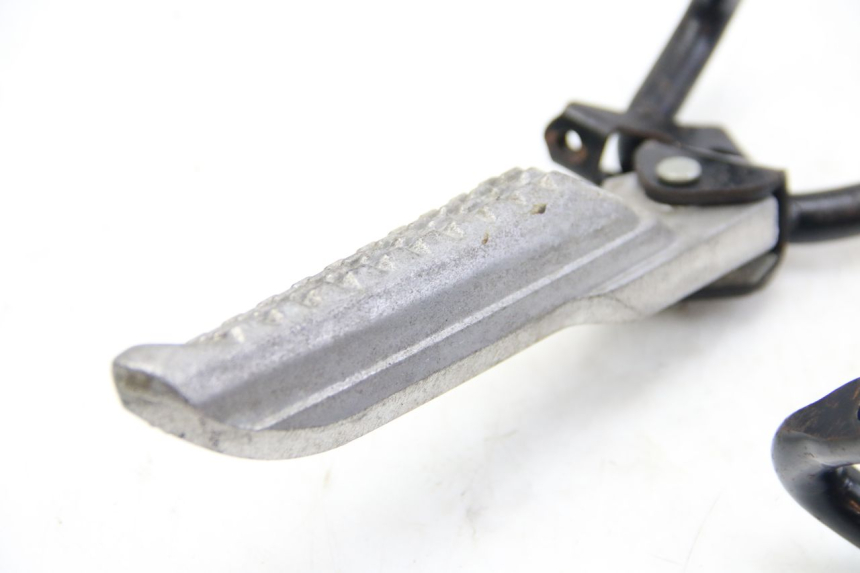 photo de PAAR FUßRASTENHALTER HINTEN REVATTO IMPERATOR 125 (2007 - 2015) - Geprüftes Gebrauchtteil