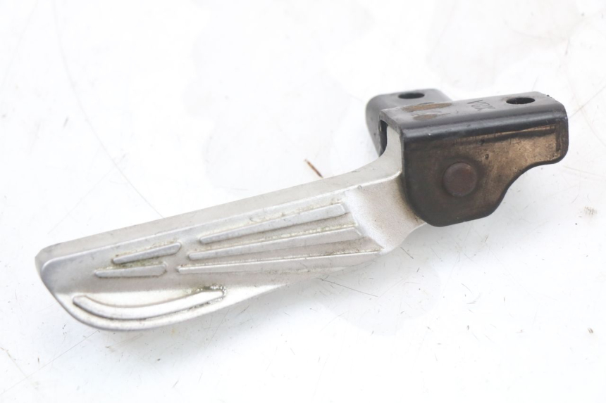 photo de PAAR FUßRASTENHALTER HINTEN SYM JET 14 4T 50 (2018 - 2022) - Details der Befestigungspunkte