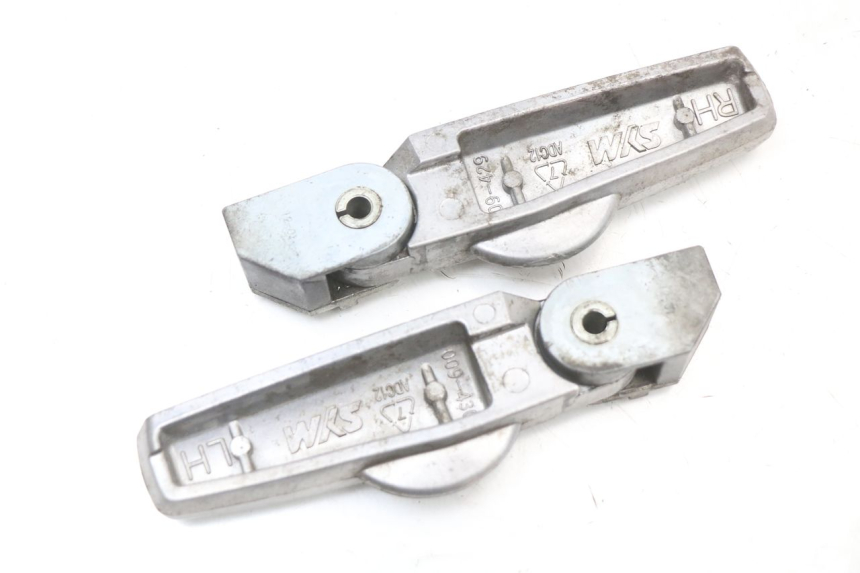 photo de FUSSRASTEN HINTEN SYM JOYRIDE EVO 125 (2009 - 2016) - Detailansicht des Bauteils