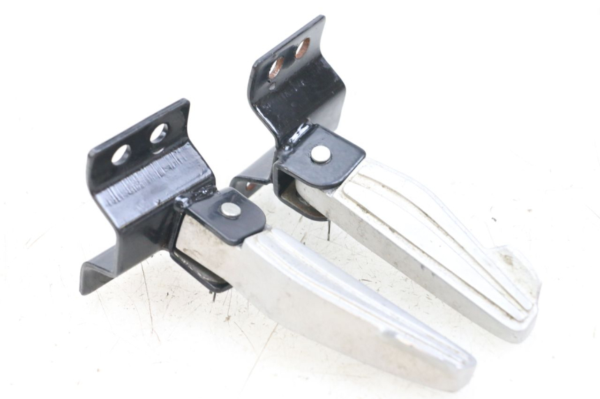 photo de PAAR FUßRASTENHALTER HINTEN RIDE KALLIO 50 (2010 - 2019) - Alternative Perspektive