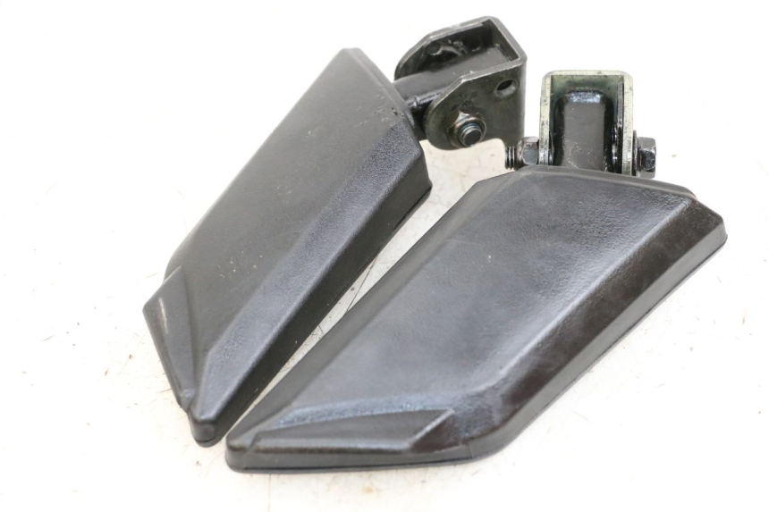 photo de PAAR FUßRASTENHALTER HINTEN PEUGEOT KISBEE 4T 50 (2018 - 2022) - Alternative Perspektive