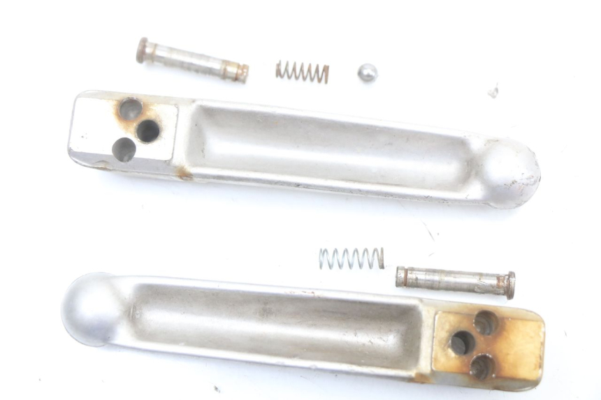 photo de FUSSRASTEN HINTEN RENAULT KOURANOS 125 (2001 - 2004) - Detailansicht des Bauteils