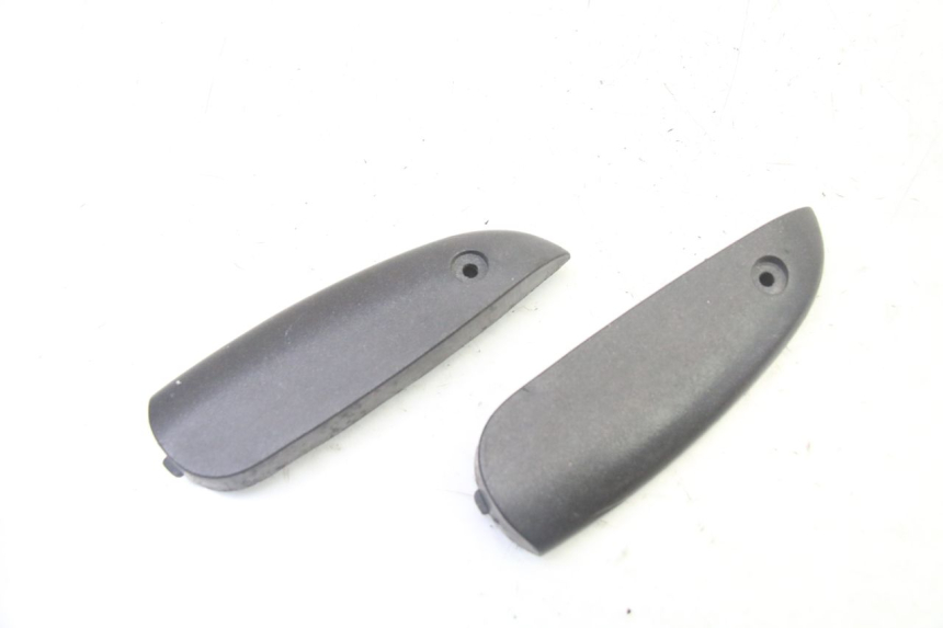 photo de FUSSRASTEN HINTEN PIAGGIO LIBERTY 4T 50 (2009 - 2015) - Hauptansicht