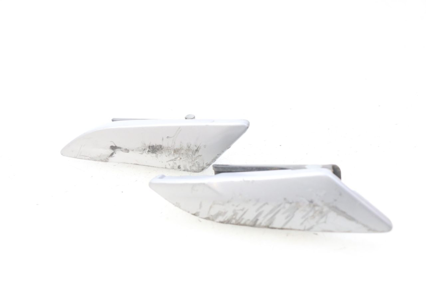 photo de PAAR FUßRASTENHALTER HINTEN PIAGGIO LIBERTY IGET 4T 50 (2015 - 2020) - Detailansicht des Bauteils