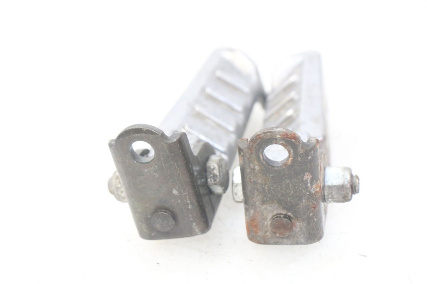 photo de PAAR FUßRASTENHALTER HINTEN PEUGEOT LUDIX BLASTER 50 (2006 - 2014) - Technische Nahaufnahme