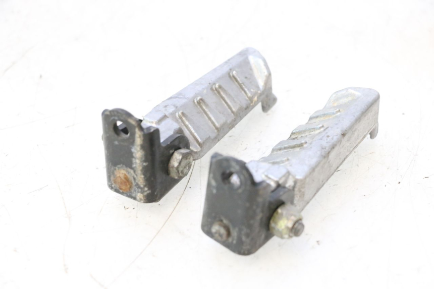 photo de FUSSRASTEN HINTEN PEUGEOT LUDIX ONE 50 (2004 - 2006) - Technische Nahaufnahme