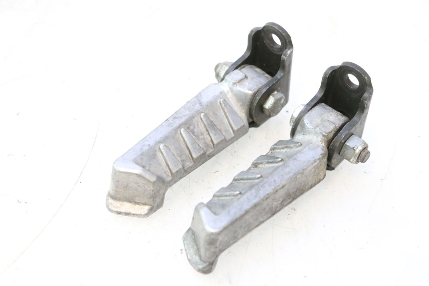 photo de PAAR FUßRASTENHALTER HINTEN PEUGEOT LUDIX SNAKE 2T 50 (2004 - 2014) - Hauptansicht