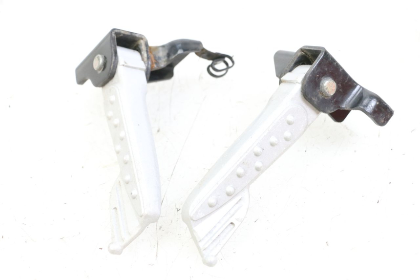 photo de PAAR FUßRASTENHALTER HINTEN SYM MIO 50 (2011 - 2017) - Hauptansicht