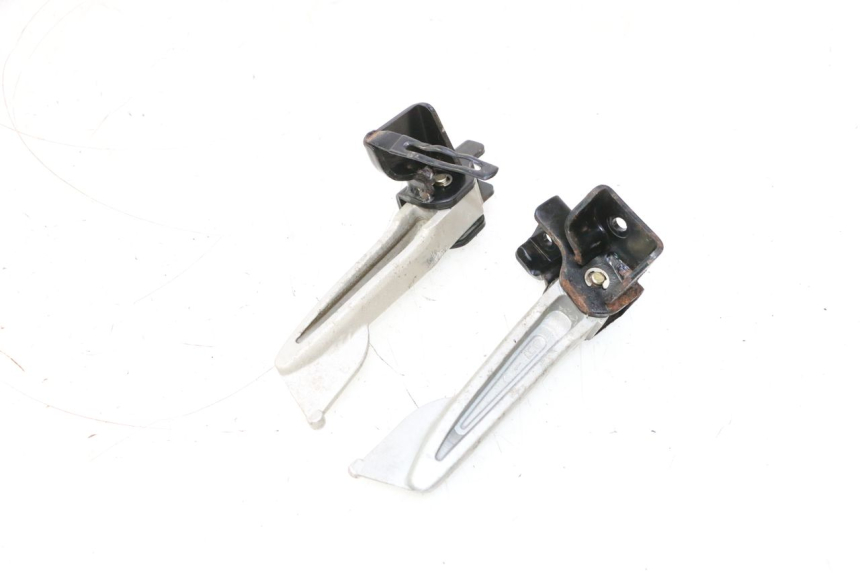 photo de FUSSRASTEN HINTEN SYM MIO 50 (2005 - 2010) - Technische Nahaufnahme