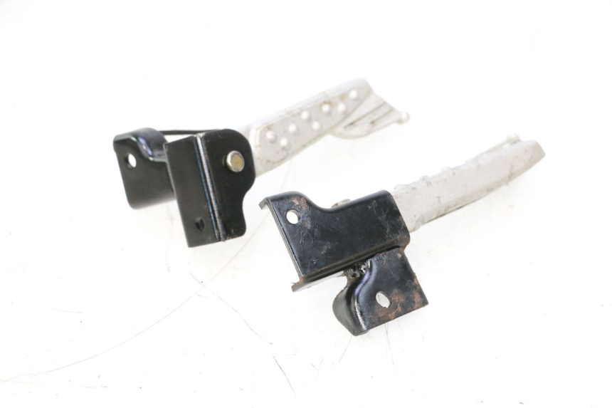 photo de FUSSRASTEN HINTEN SYM MIO 50 (2005 - 2010) - Gesamtansicht des Produkts