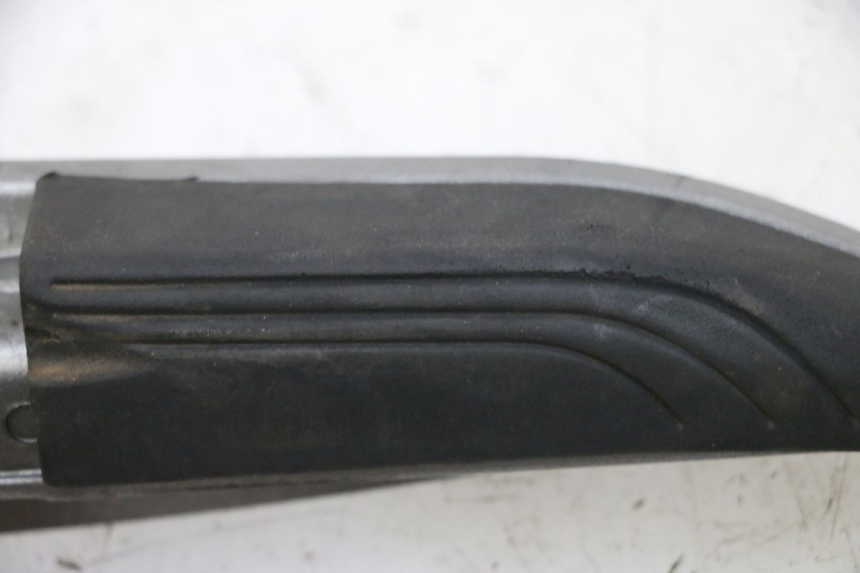 photo de FUSSRASTEN HINTEN PIAGGIO MP3 500 (2014 - 2017) - Detailansicht des Bauteils