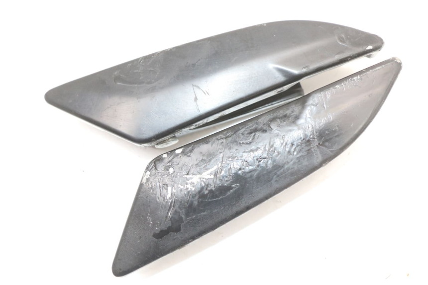 photo de PAAR FUßRASTENHALTER HINTEN PIAGGIO NEW TYPHOON 50 (2018 - 2021) - Hauptansicht