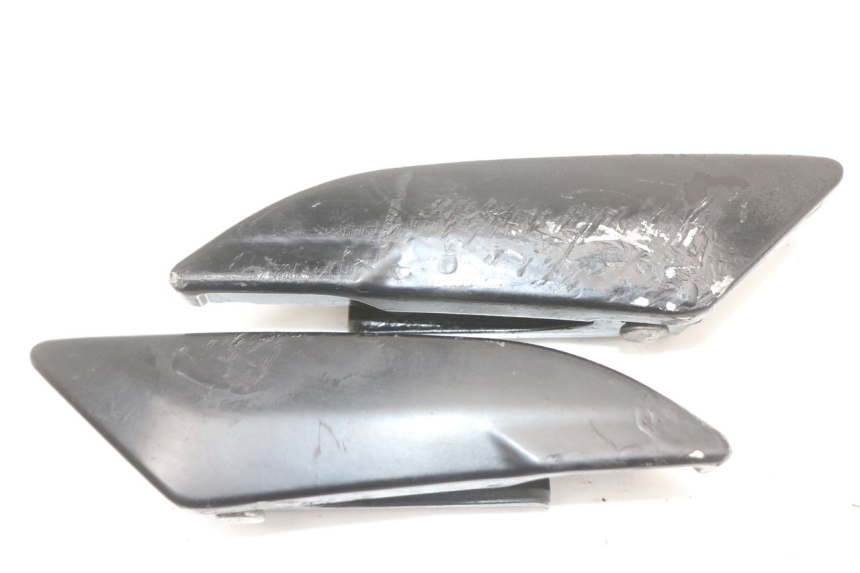 photo de PAAR FUßRASTENHALTER HINTEN PIAGGIO NEW TYPHOON 50 (2018 - 2021) - Zoom auf Gebrauchszustand