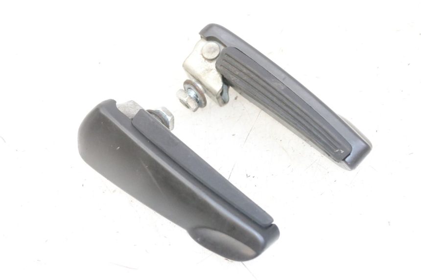 photo de PAAR FUßRASTENHALTER HINTEN GILERA NEXUS 125 (2009 - 2013) - Gesamtansicht des Produkts