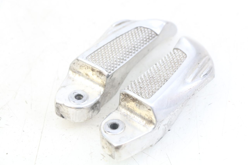 photo de PAAR FUßRASTENHALTER HINTEN HONDA NHX LEAD 110 (2008 - 2010) - Alternative Perspektive